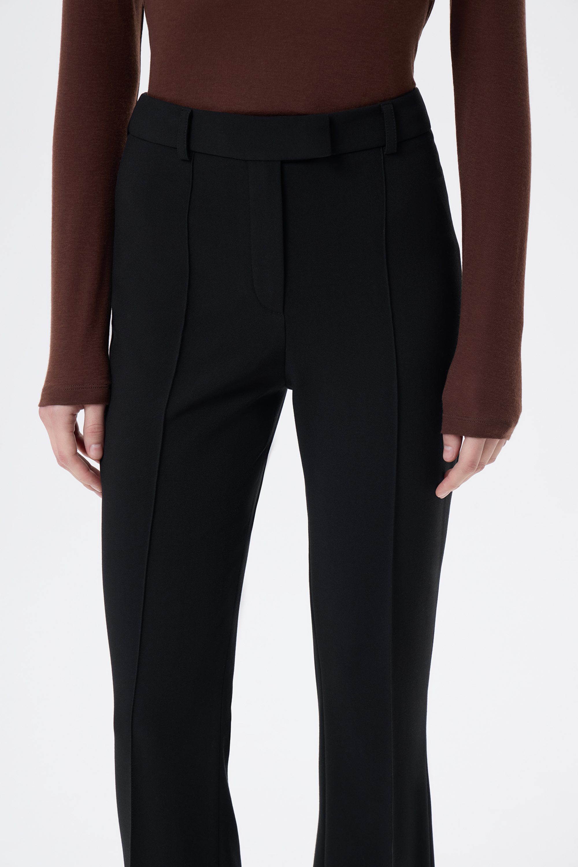 Брюки клеш черные с отстрочкой