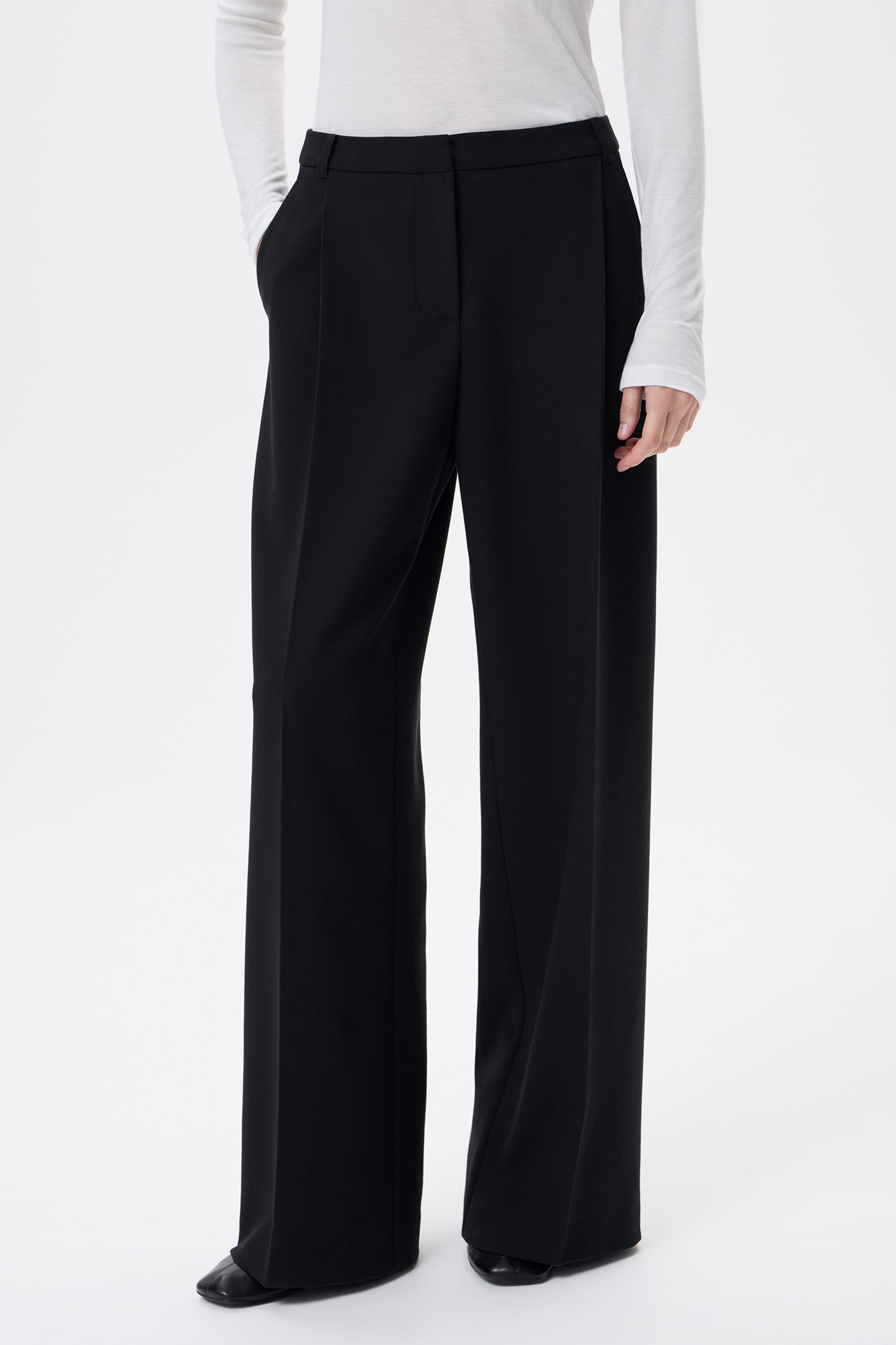 Брюки черные широкие