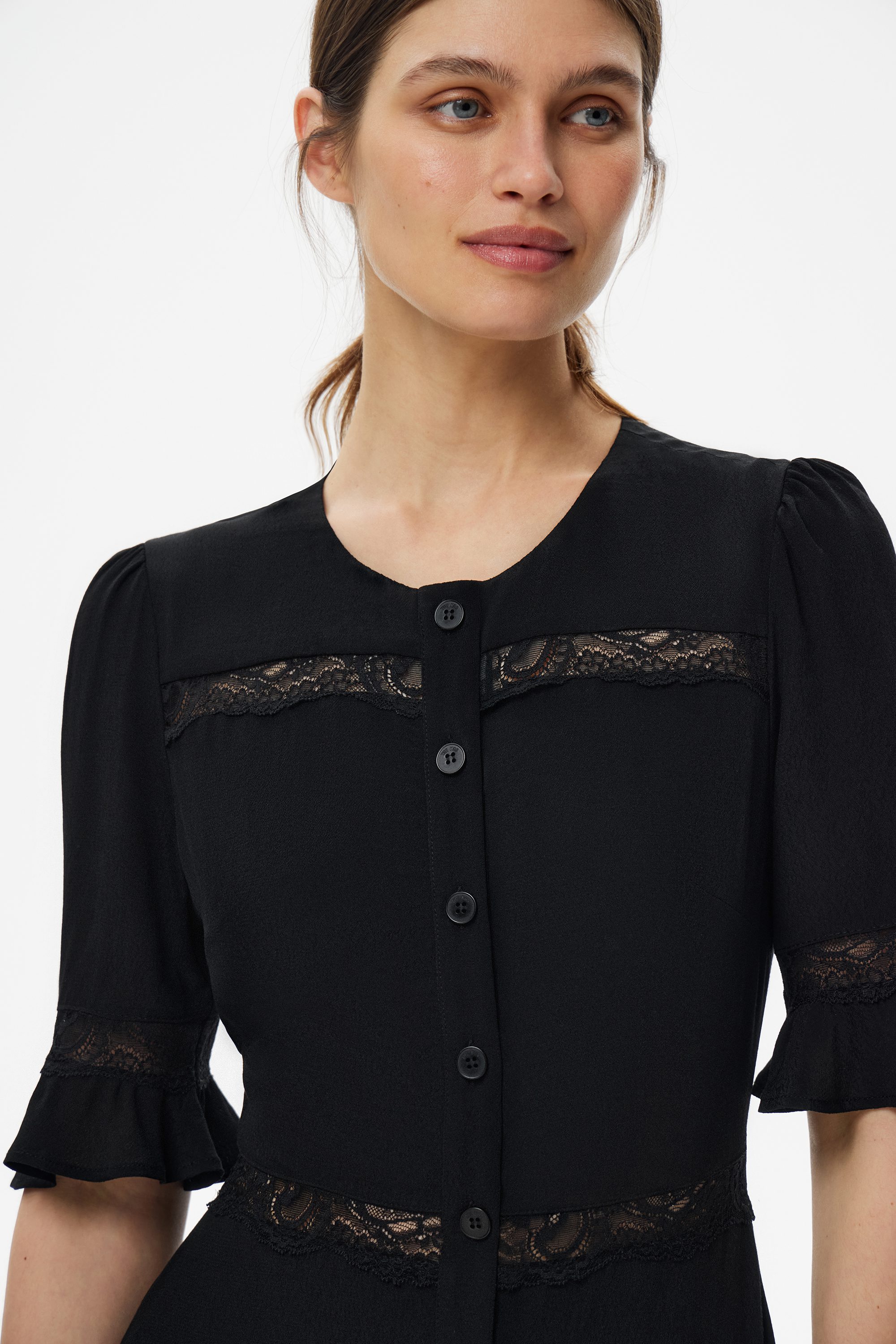 Платье с кружевом Malena