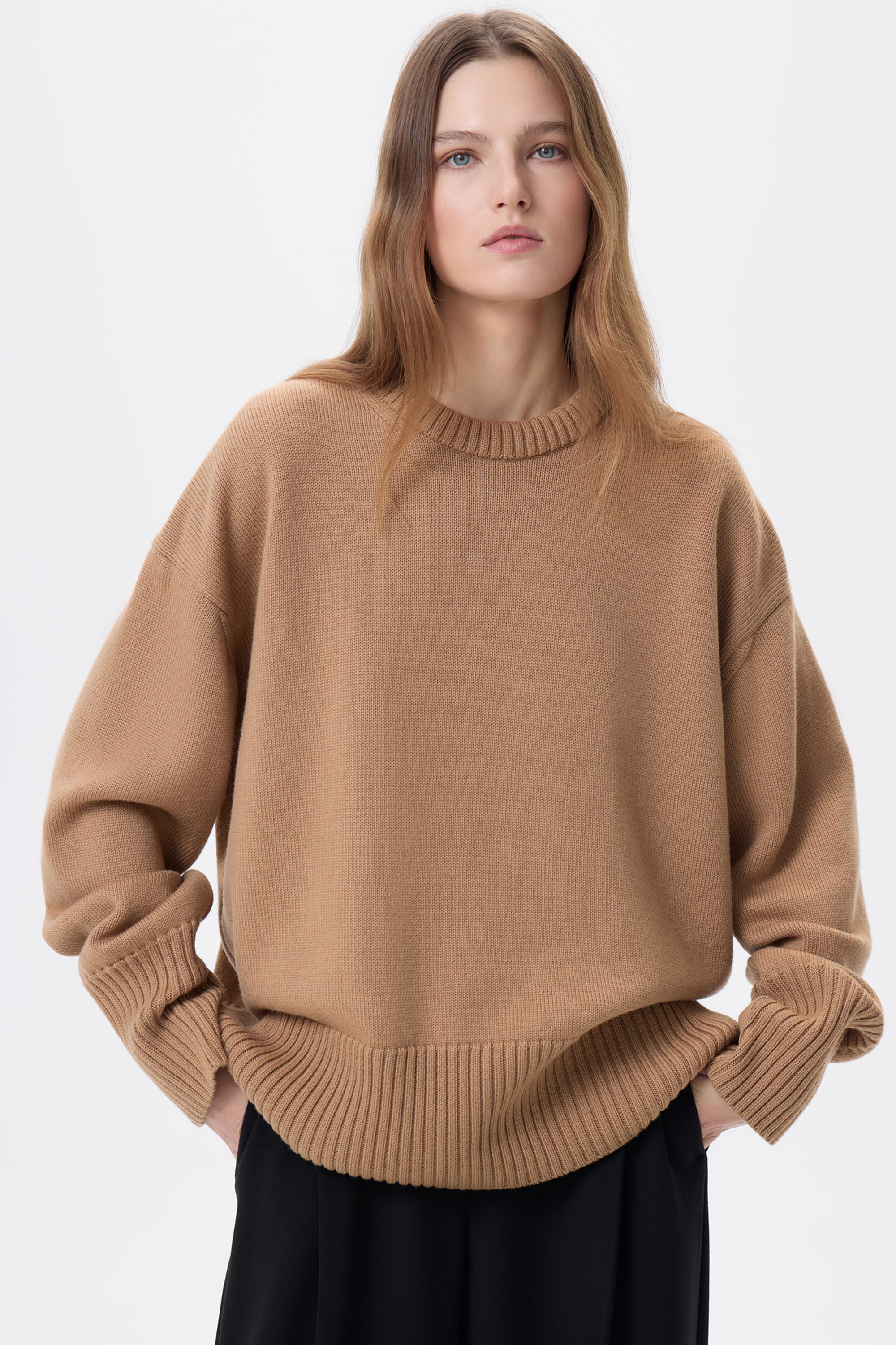 Джемпер бежевый из шерсти мериноса