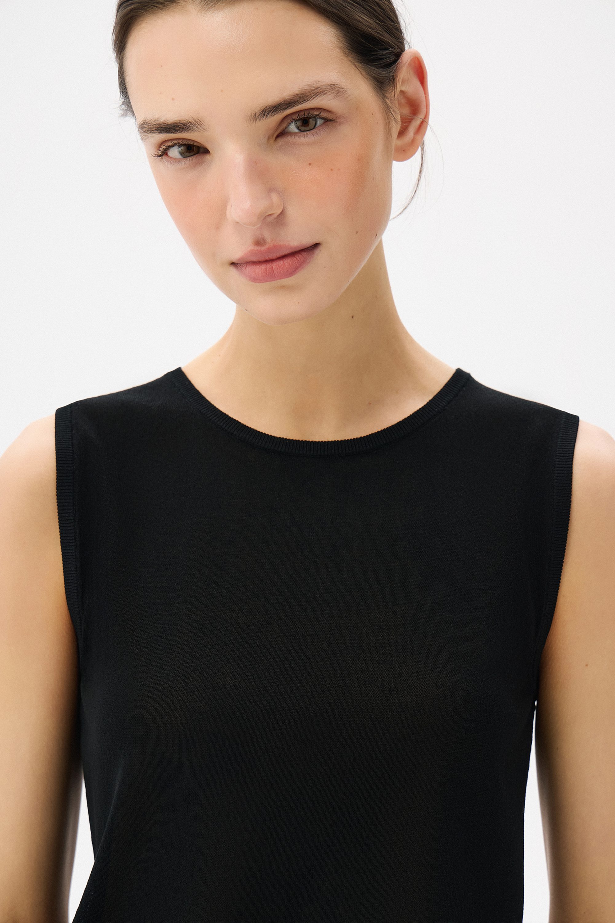 Топ из вискозы Voile noir
