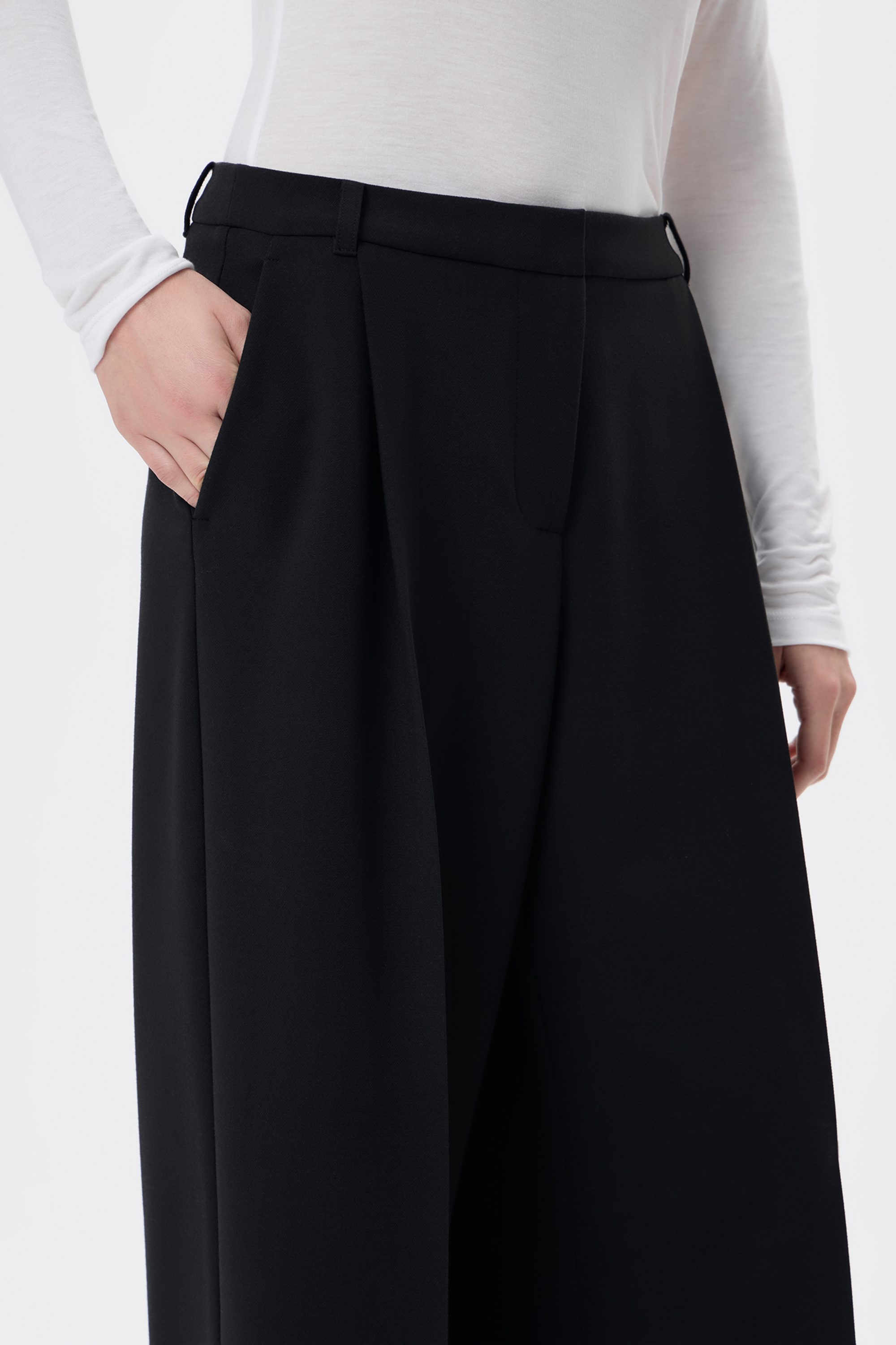 Брюки черные широкие