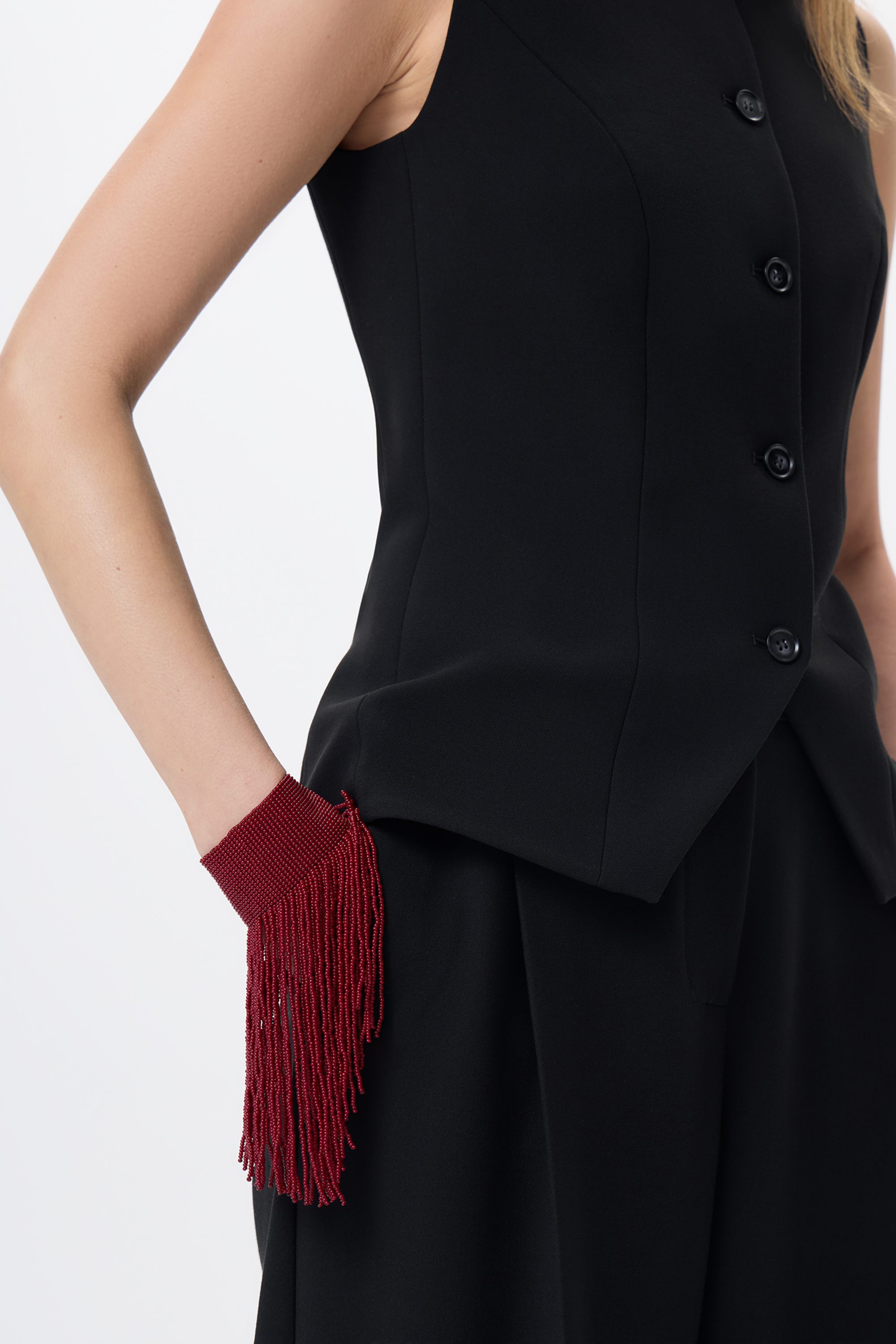 Браслет из бисера ручной работы