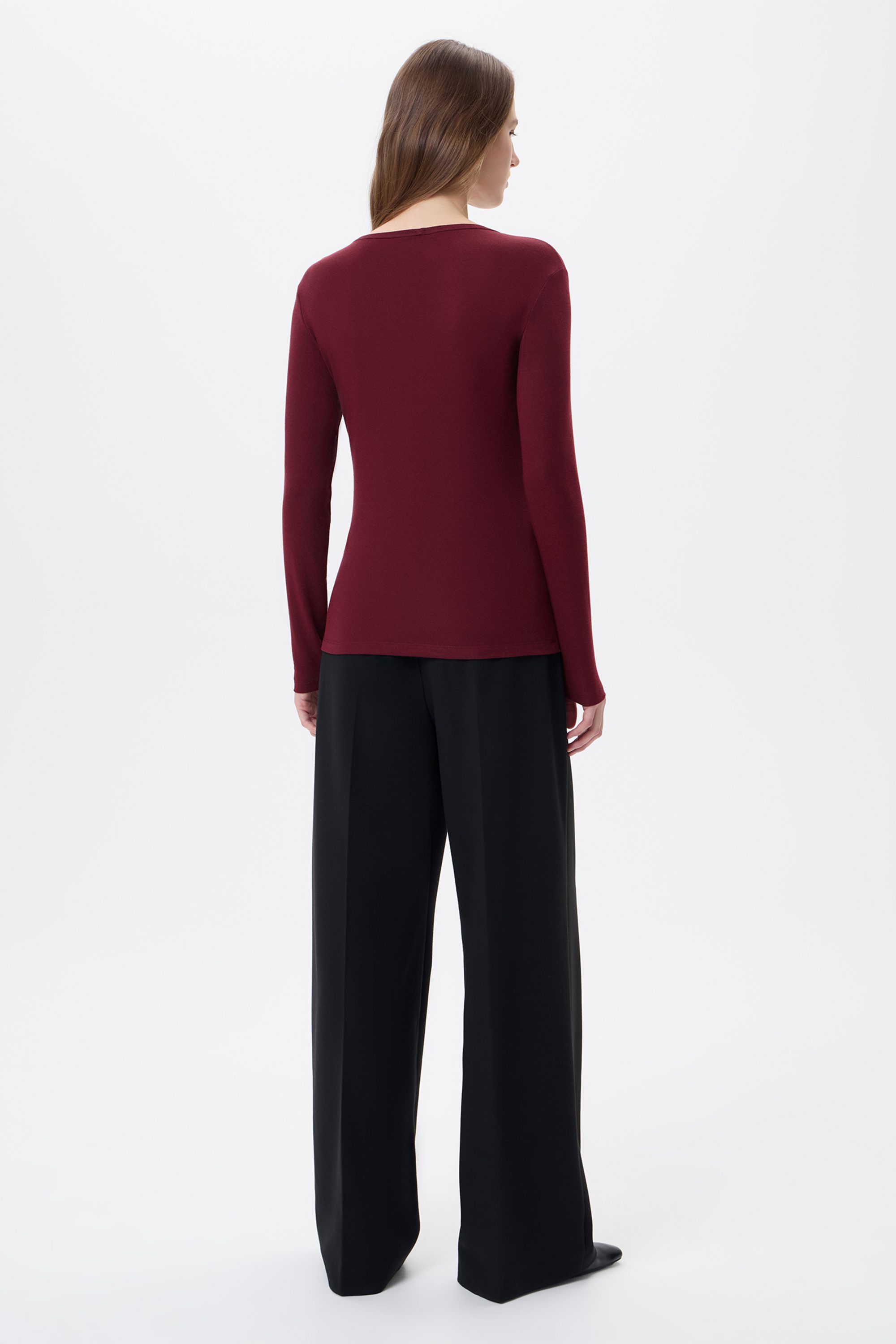 Лонгслив бордовый из тонкого трикотажа с добавлением шерсти