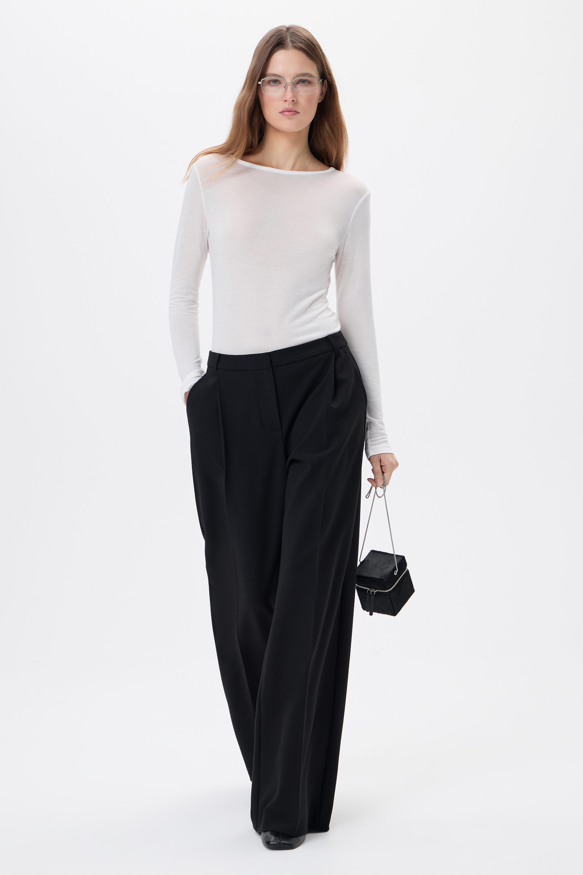 Брюки черные широкие