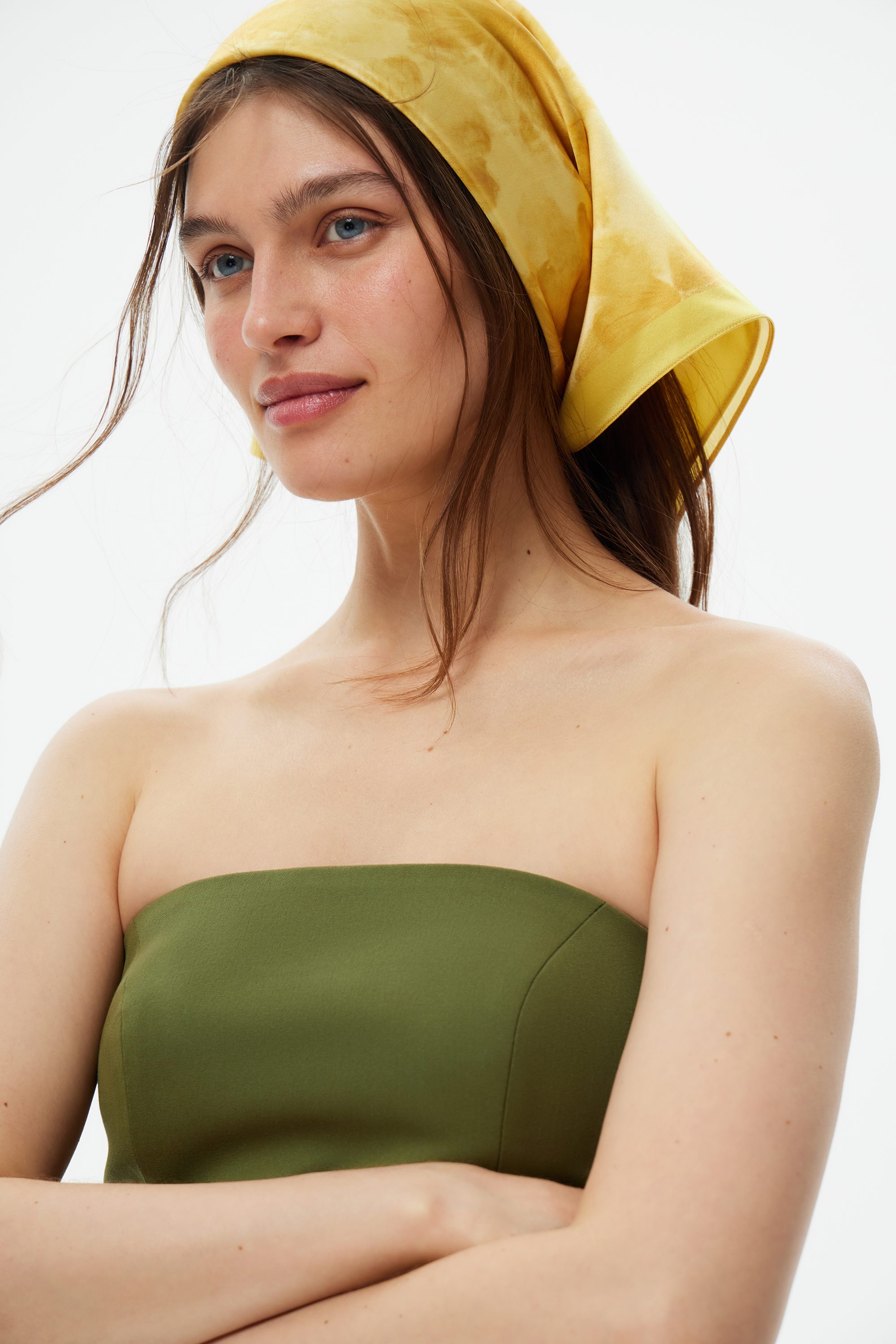 Шелковый платок Fleurs jaunes