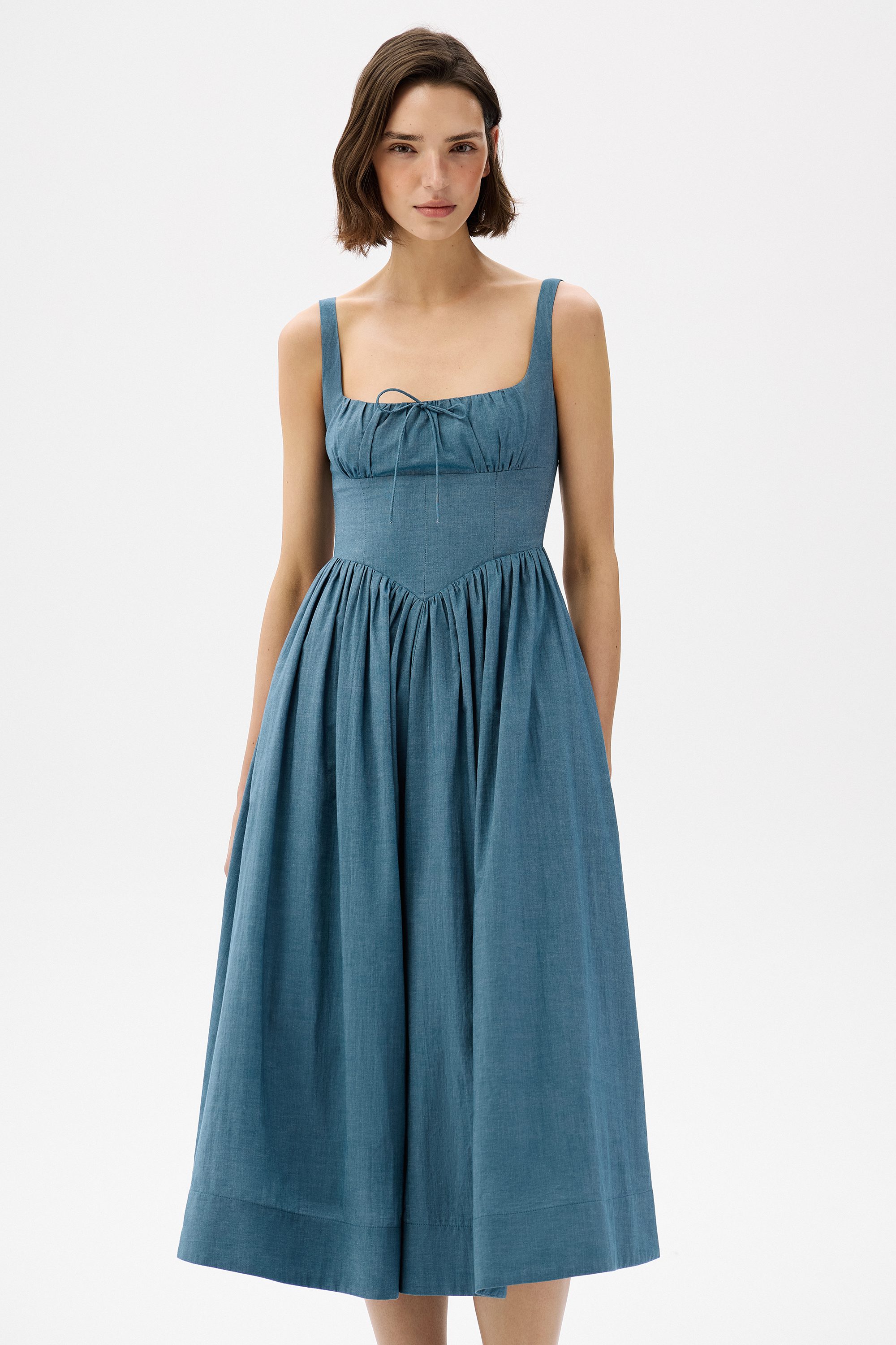 Платье со сборкой на спине Luisa