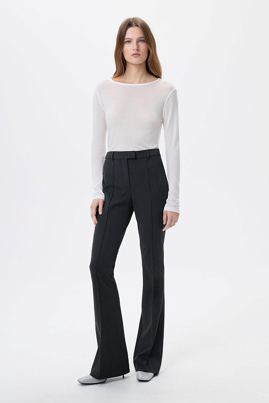 Лонгслив белый из тонкого трикотажа